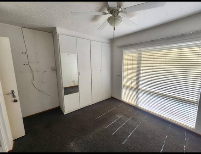 3 BEDROOM TOWNHOUSE FOR SALE IN SOUTH CREST